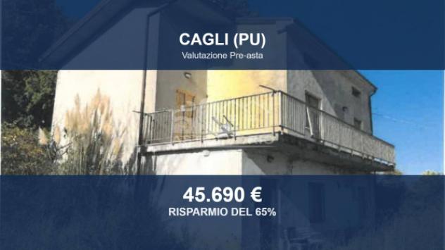 Immobile in asta di 291 m² con più di 5 locali in vendita a Cagli