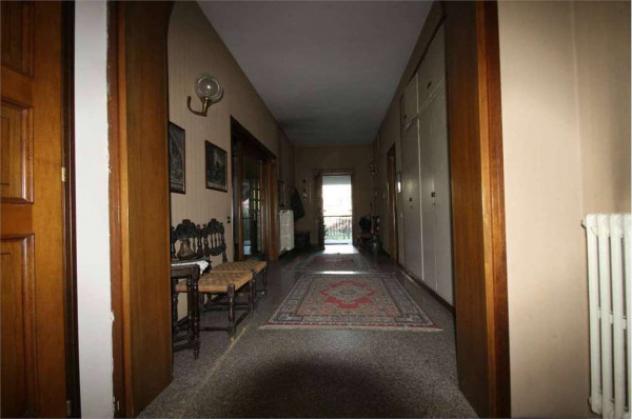 Villa di 260 m² con 5 locali e box auto doppio in vendita a Dolzago - Foto 7