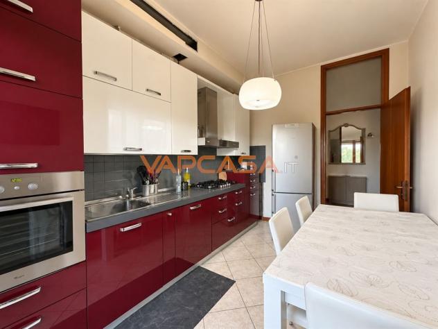 ATTICO SU DUE LIVELLI CON GRANDE TERRAZZA - Foto 4
