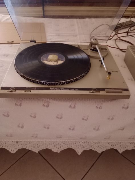 Piatto con casse ed equalizzatore con radio - Foto 2