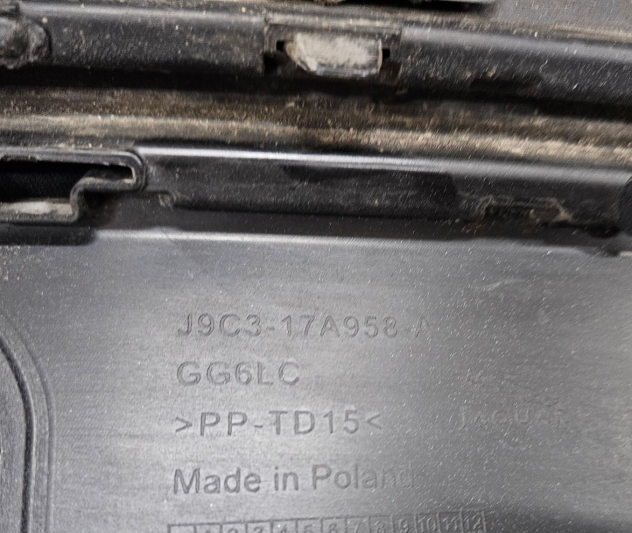 PARAURTI POSTERIORE COMPLETO JAGUAR E-Pace Serie J9C3-17D781-A (17) - Foto 13