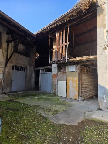 VAPRIO D'ADDA RUSTICI ADIBITI A MAGAZZINO - Foto 5