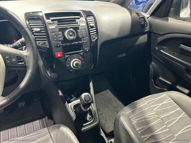 KIA Venga 1.6 CRDi VGT TX - Foto 9