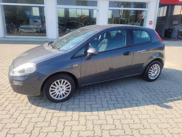 Fiat Punto 1.3 MJT II 75 CV 3 porte Street - Foto 2