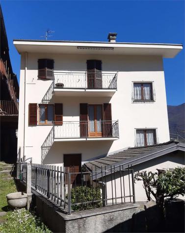 V000351 - APPARTAMENTO CON VERANDA, GARAGE E GIARDINO - Foto 19