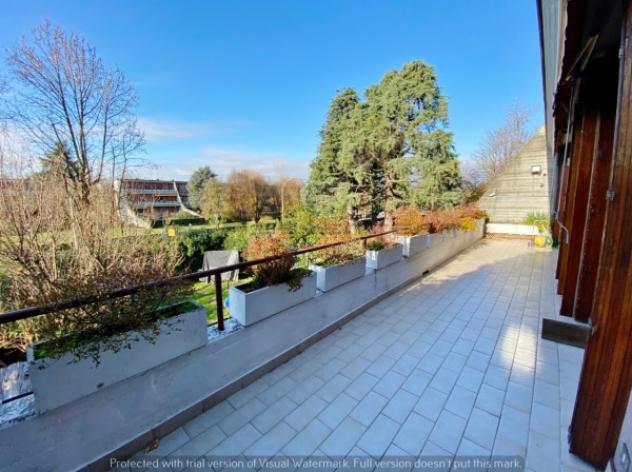 Appartamento di 130 m² con 4 locali e box auto in vendita a Rodano - Foto 8