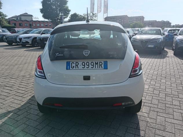 Lancia Ypsilon 1.0 FireFly 70cv Hybrid Gold - Foto 6