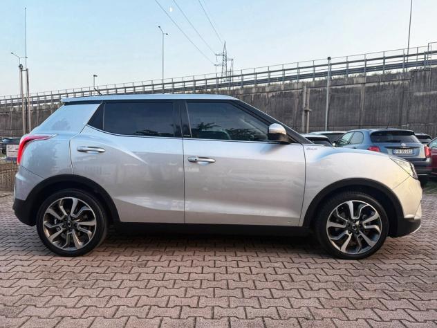 Ssangyong Tivoli 1.6d 2WD Be Hot Aebs TELECAMERA POSTERIORE CRUISE OK NEOPATENTATI - Foto 4