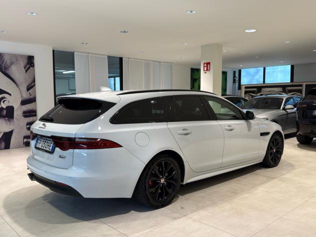 Jaguar XF Sportbrake 2.0D 180cv AWD auto Prestige Pelle 18” - Foto 7