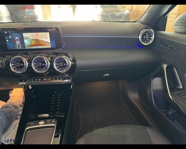 Mercedes-Benz Classe A (W177) A 200 d Automatic AMG Line Premium - Foto 10