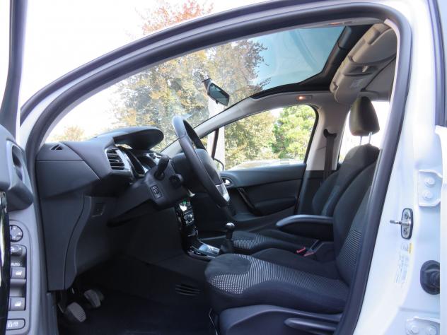 Citroën C3 1.2 82cv Exclusive - Foto 8