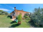 Villa in vendita a Rosignano Marittimo 250 mq  Rif: 1375550