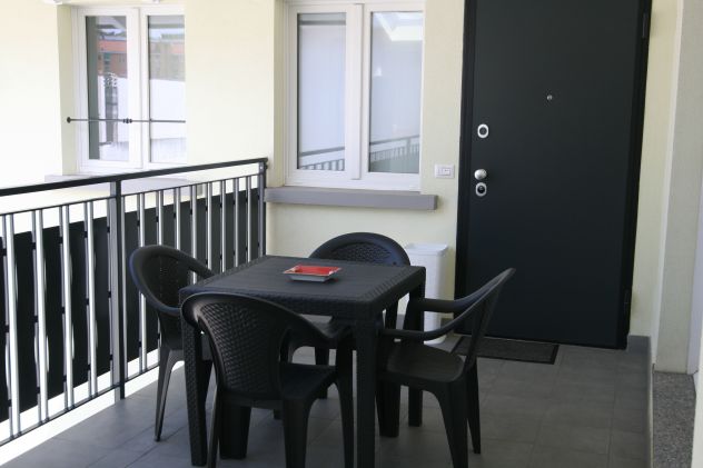 POSTO LETTO PER STUDENTESSA/STAGISTA ZONA BICOCCA MILANO - Foto 7