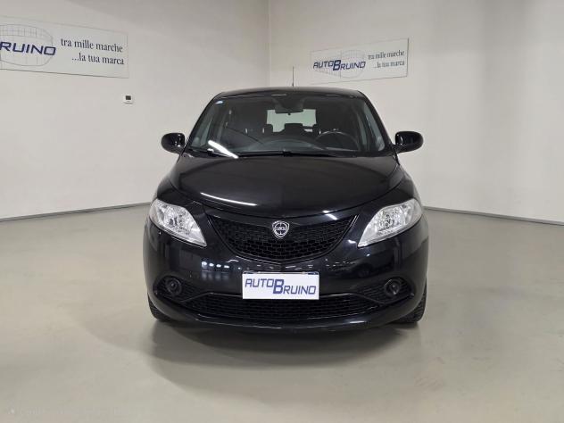 Lancia Ypsilon 1.2 69cv GPL Ecochic Gold - Foto 2