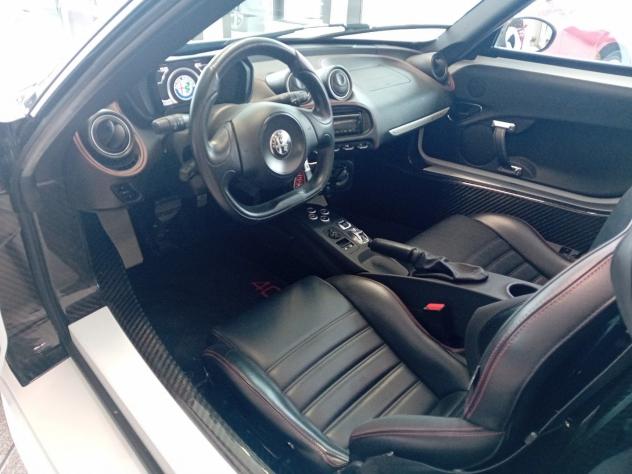 Alfa Romeo 4C 1750 TBi - Foto 9