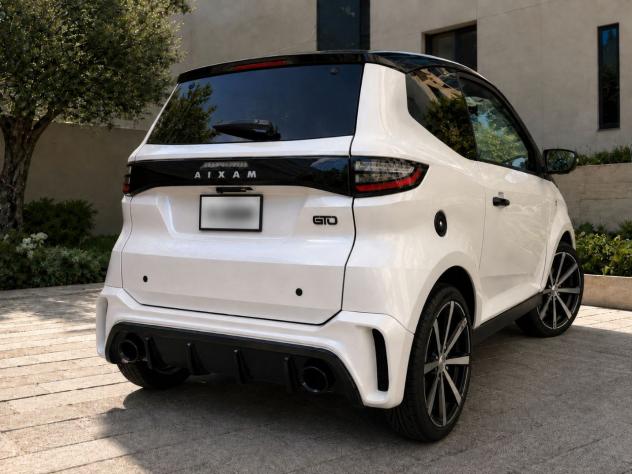 Aixam GTO FARI FULL-LED, SENSORI PARCHEGGIO, APPLE CARPLAY, ANTIFURTO , BLUETOOTH - Foto 2