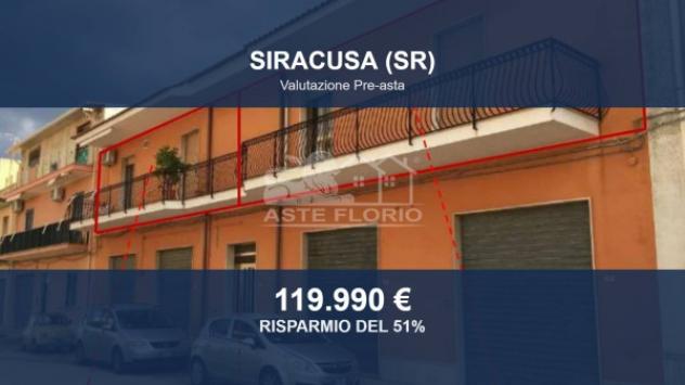 Immobile in asta di 337 m², box auto in vendita a Siracusa