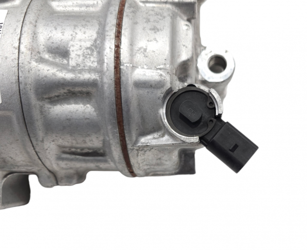 COMPRESSORE A/C AUDI A6 Sedan Serie C8 (4A2) 4K0816803K DFBA Hybrid 2000 (1825) - Foto 2