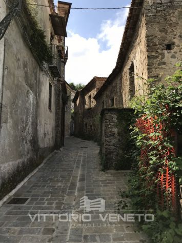 Casale da ultimare la ristrutturazione a San Martino Cilento - Foto 2