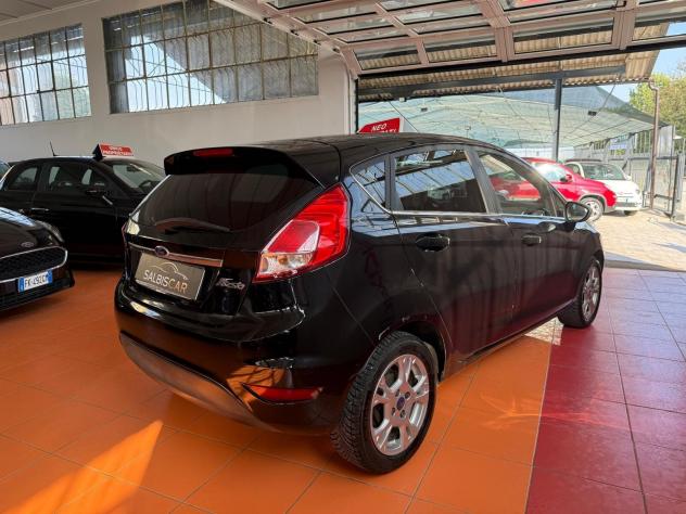 Ford Fiesta 1.5 TDCi 75CV 5 porte Titanium - Foto 6