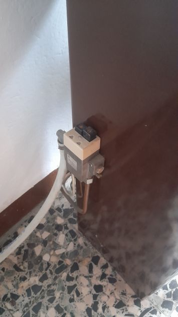 Stufa a legna con bruciatore a metano - Foto 2