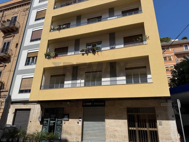 Locale Commerciale in affitto a Palermo, Libertà