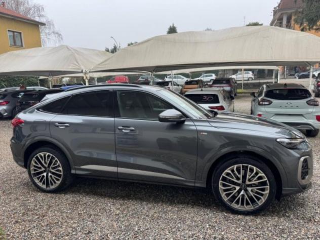 AUDI Q5 SPB TDI 150 kW mHEV+ S tronic quattro S line editi rif. 23130101 - Foto 9