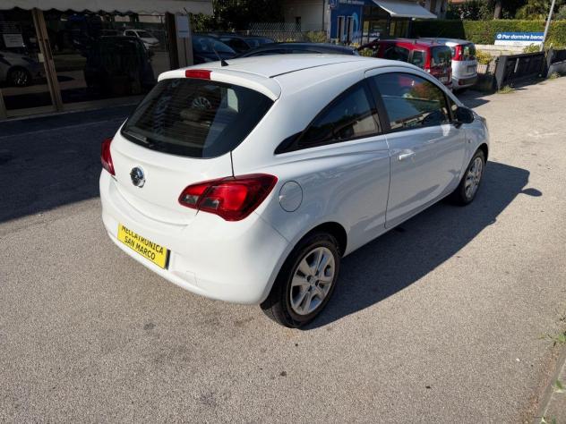 OPEL - Corsa - 1.2 Coupé n-Joy #UNICOPROPRIETARIO - Foto 4