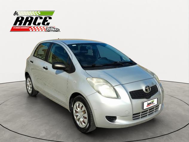 Toyota Yaris 1.0 5p - Foto 8