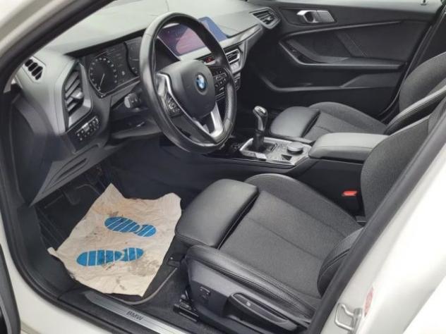 BMW 118 d Sport Line - 131.000 Km rif. 23235811 - Foto 8