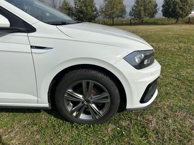 Volkswagen Polo 1.0 TSI R-Line 95cv Ok Neopatentati - Foto 8