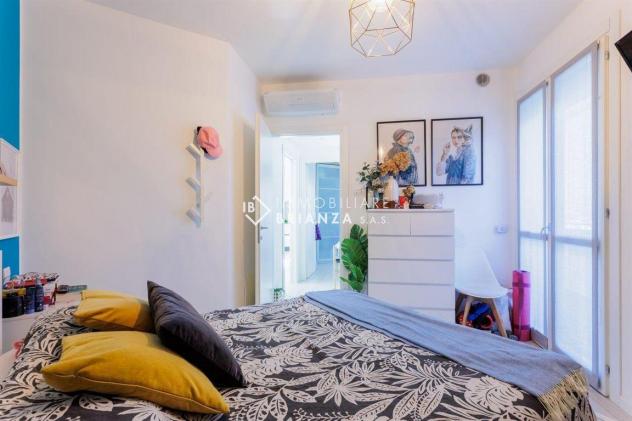 USMATE VELATE: IN VENDITA TRE LOCALI + SERVIZI E TERRAZZO. - Foto 14