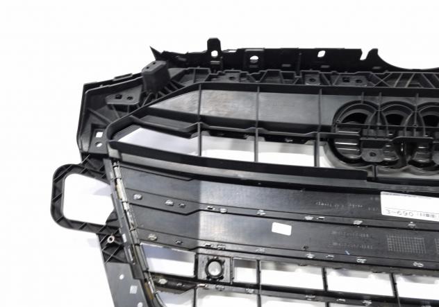MASCHERINA ANTERIORE AUDI A4 Berlina (8W2) 8W0853651DF (15) - Foto 11