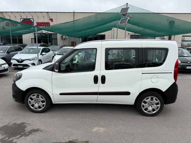 Fiat Doblo 1.3 95 Cv Combi N1 Autocarro 5 POSTI - Foto 2