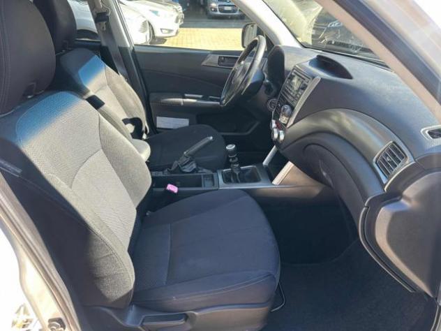 SUBARU Forester 2.0X Comfort 4X4 rif. 24108842 - Foto 10