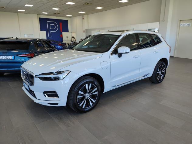 Volvo XC60 T6 Recharge Plug-in AWD Tetto Pelle Camera+Sensori