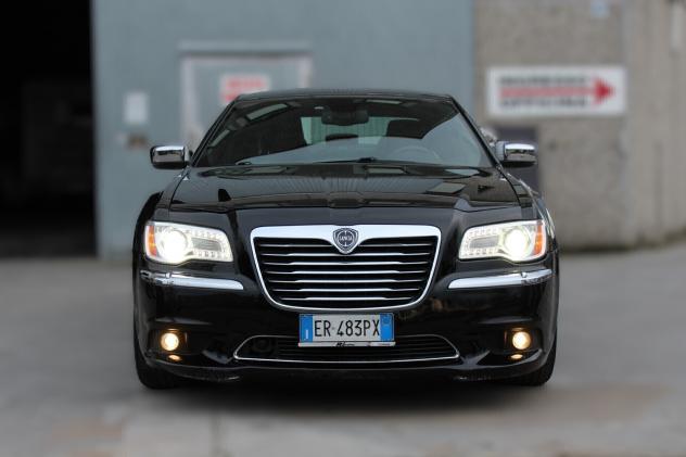 Lancia Thema 3.0 V6 Multijet II 239 CV Executive - Foto 3