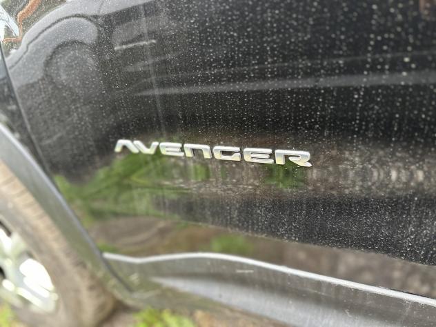 Jeep Avenger 1.2 Turbo 100 CV Altitude - Foto 9