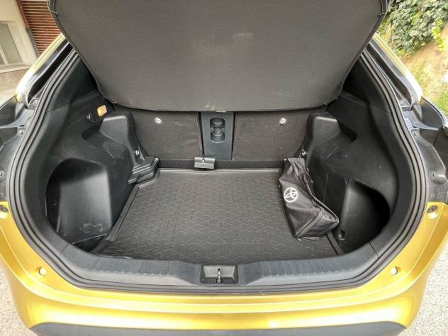 Toyota Yaris Cross 1.5H (116 CV) E-CVT Premiere - Foto 5