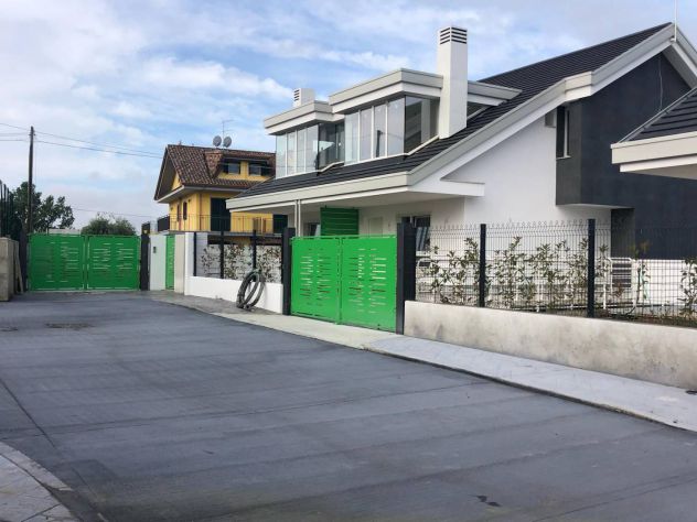 PRESTIGIOSE VILLE in costruzione - Foto 2