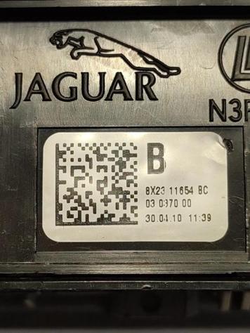 PULSANTE APERTURA PORTELLONE POSTERIORE JAGUAR XF Serie 8X2311654BC 306DT (0811) - Foto 4
