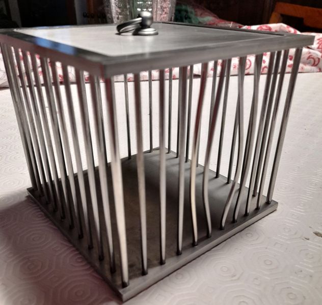 Gabbia acciaio con sbarre divelte 14x14xh12 - Foto 9
