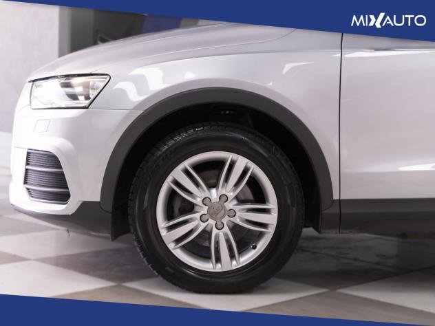 Audi Q3 2.0 TDI 120CV - Foto 8