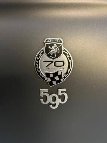 Abarth 595 1.4 Turbo T-Jet 180 CV Competizione - Foto 10