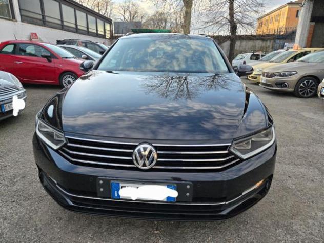 VOLKSWAGEN Passat Variant 2.0 TDI DSG Executive BlueMotion Tech. rif. 23497803 - Foto 2