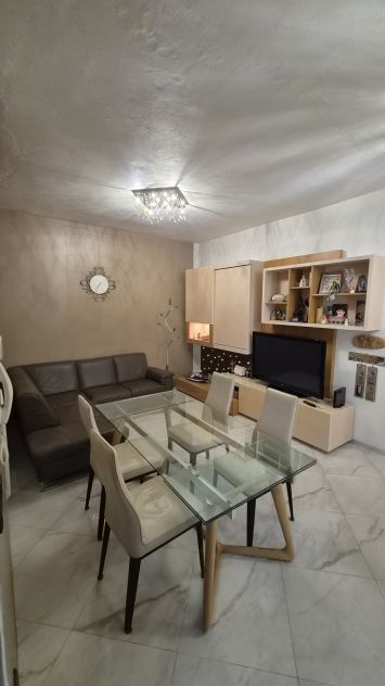A Cernusco sul Naviglio villa bifamigliare adatta a tutti - Foto 2