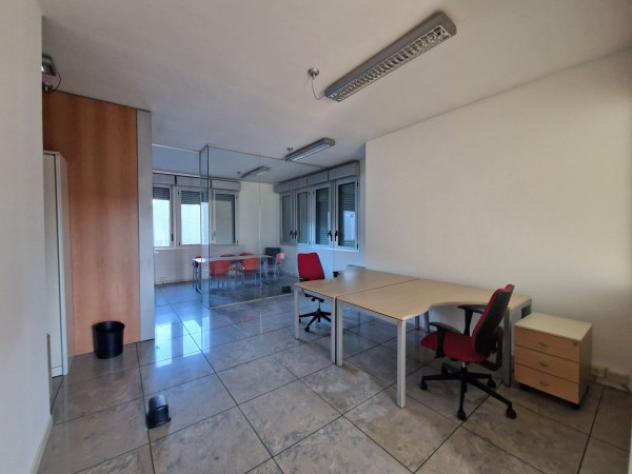 Immobile di 102 m² con 4 locali in affitto a Rho - Foto 8