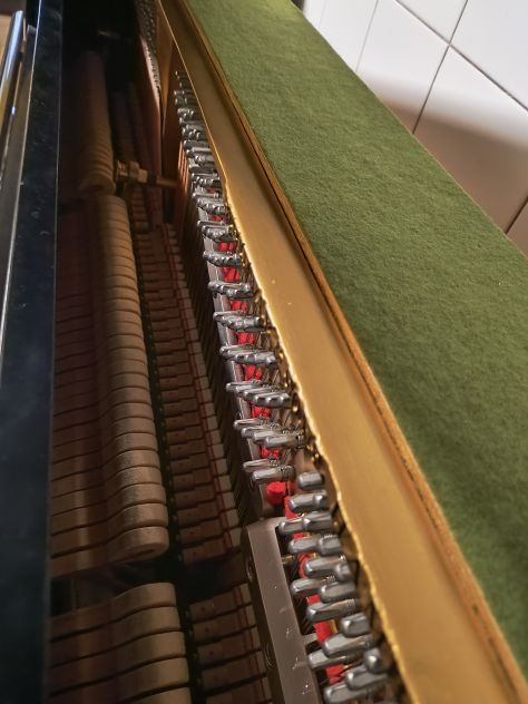 Pianoforte Steinway Z Hamburg con trasporto e panca inclusi - Foto 4
