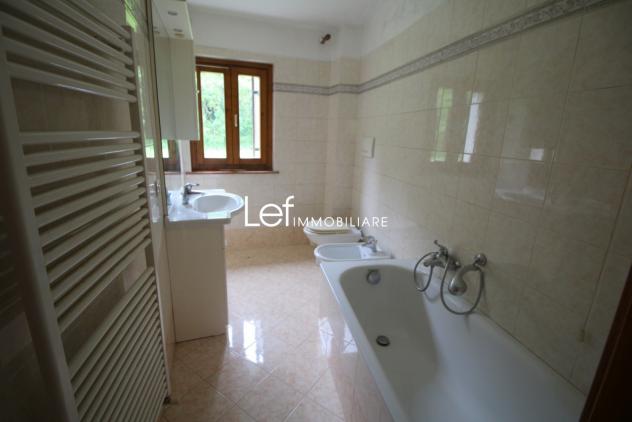 RUSTICO di 5 vani e di 250 mq (TARZO) rif. AD01_2 - Foto 11
