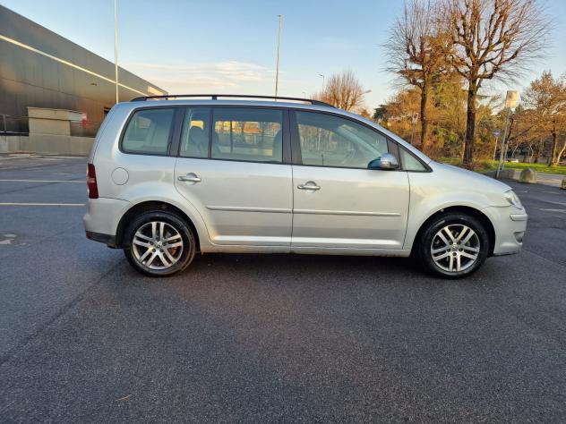 Volkswagen Touran 2.0 Highline Ecofuel - Foto 5